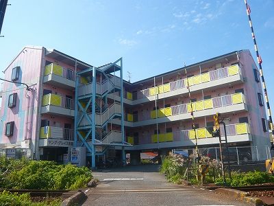 ヤンググレイス若園 外観