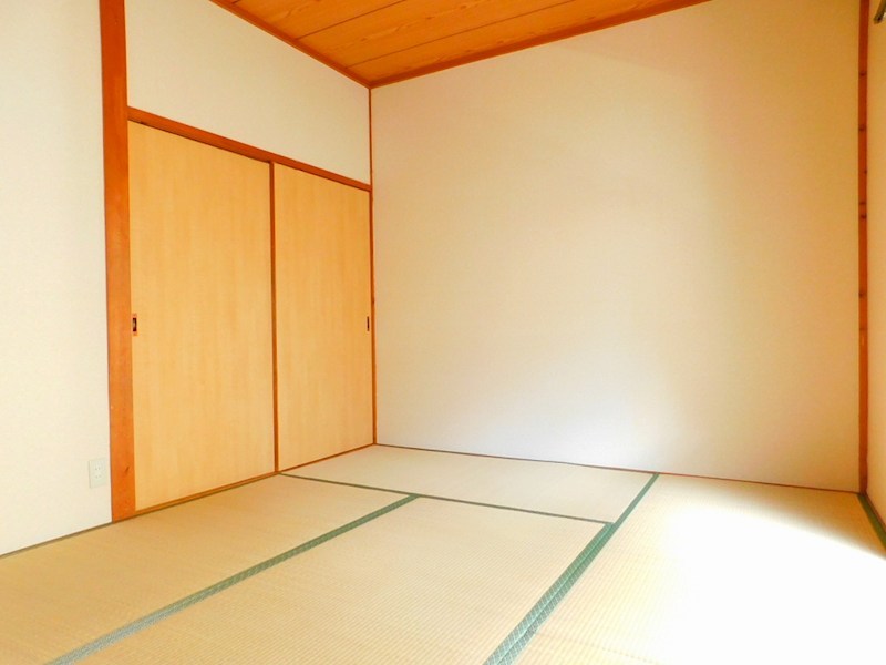 グローヴ行橋Ｂ棟 ※同タイプの部屋の写真です。