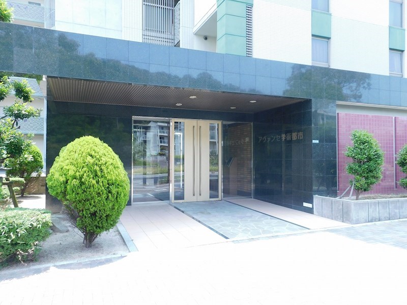 アヴァンセ学術都市  エントランス
