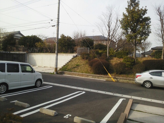 グラン・ソレイユ 駐車場