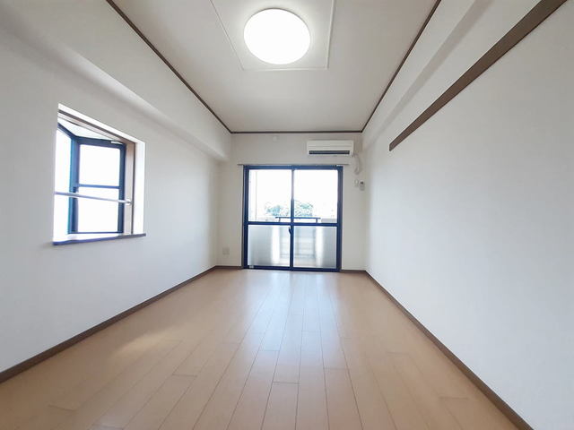 プレミールカネキ リビング