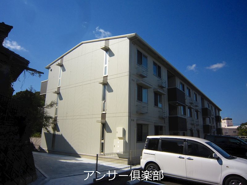 イオメール折尾A棟 外観