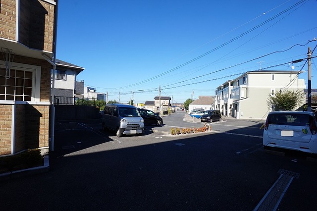 アルシオネ　響 駐車場