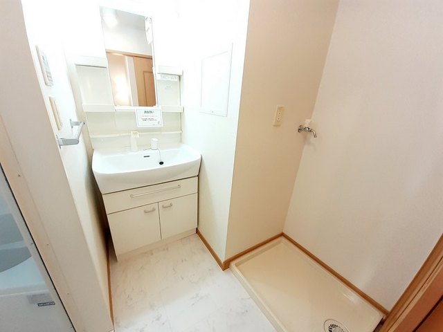プリムローズ徳力新町Ａ 洗面所