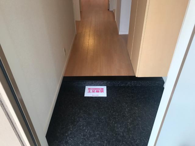 COUNTORY HOUSE YOSHIHO 玄関