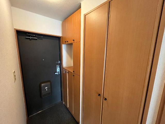 プロニティＢ 玄関