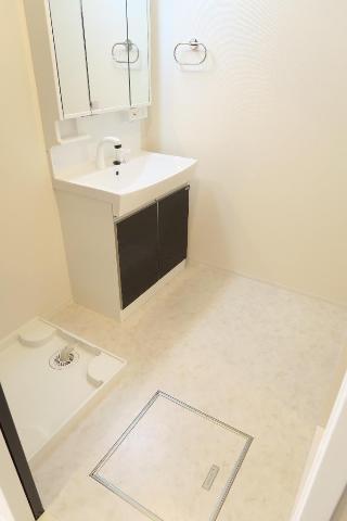 カーサフェリーチェ新生Ⅴ 脱衣所（イメージ）