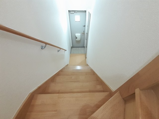 ベル　コリーヌＢ 玄関