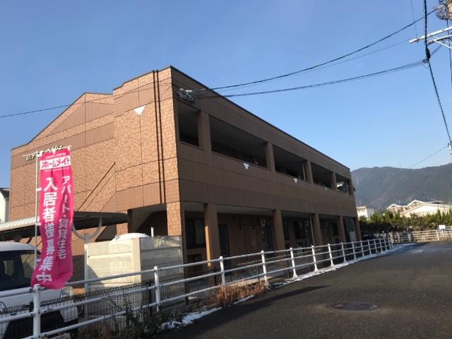 ディアベルジュ 外観写真（昼）
