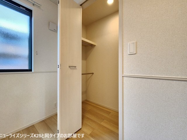 ロータス　スクエアＢ 収納