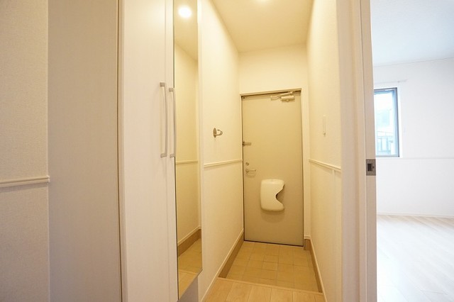 ニューシャルマンⅡ 玄関