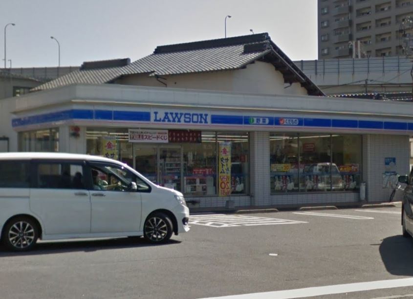 リバーサイドハウス ﾛｰｿﾝ 小倉富士見二丁目店