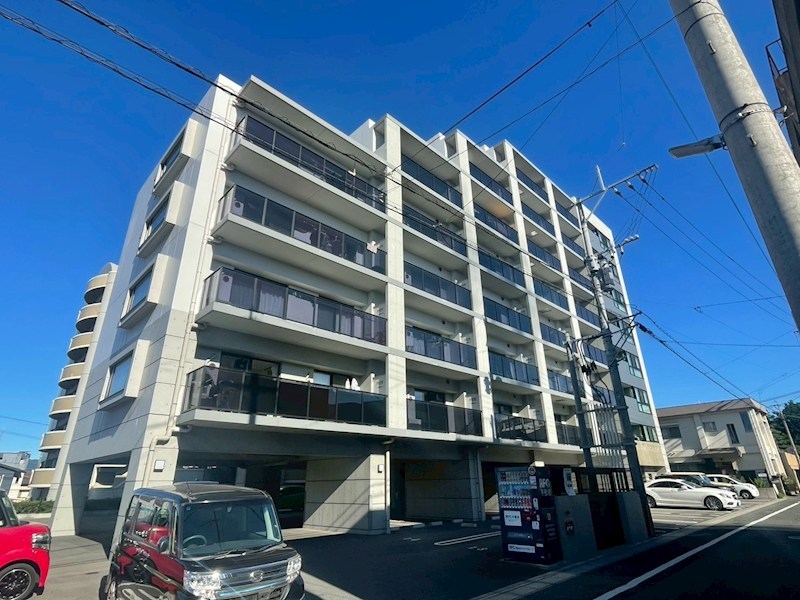 ヒルクレスト小倉高峰グランデ 外観