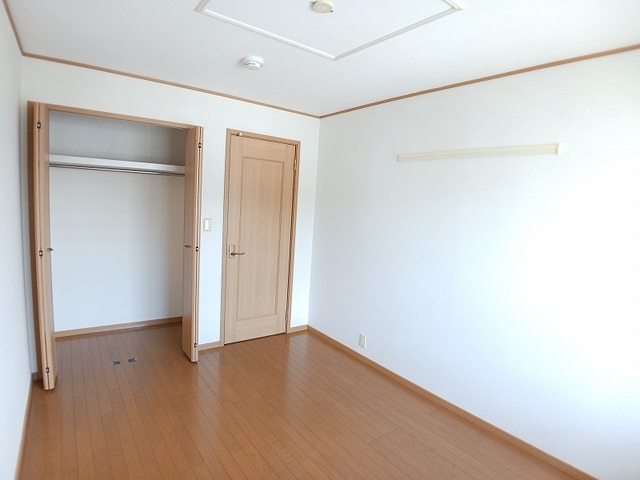 サンリットヒル赤坂Ａ 収納
