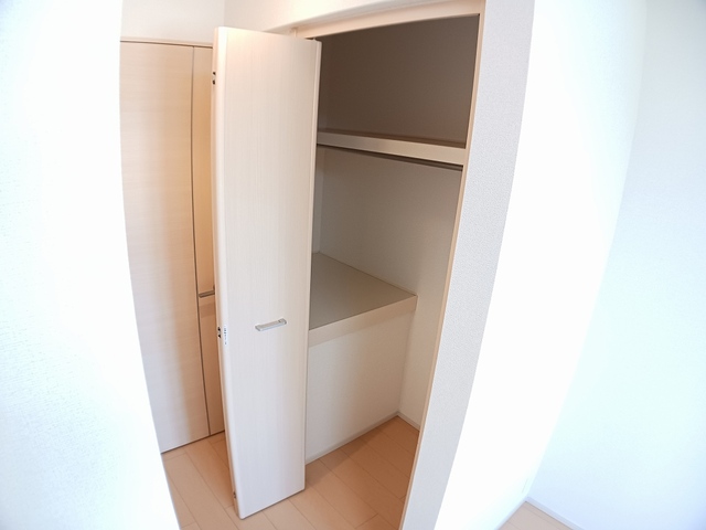 グラン　エスポワール 収納