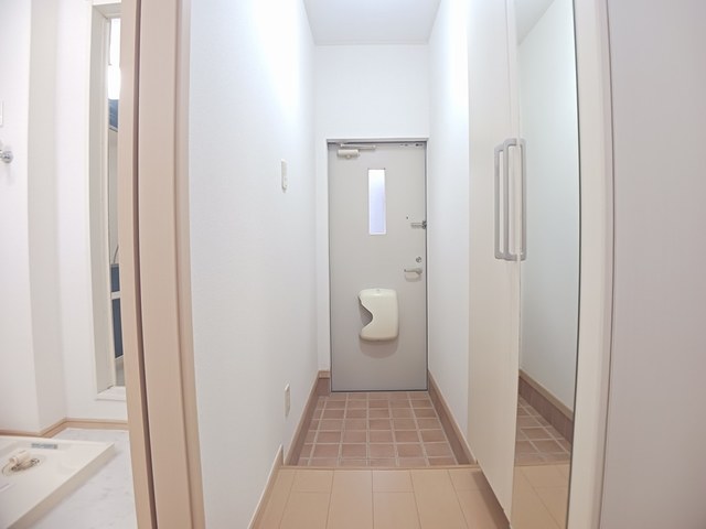 サン　ガーデン戸畑 玄関
