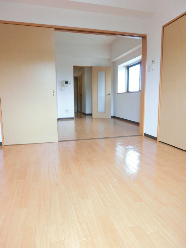 アヴィニールNo.5 参考画像