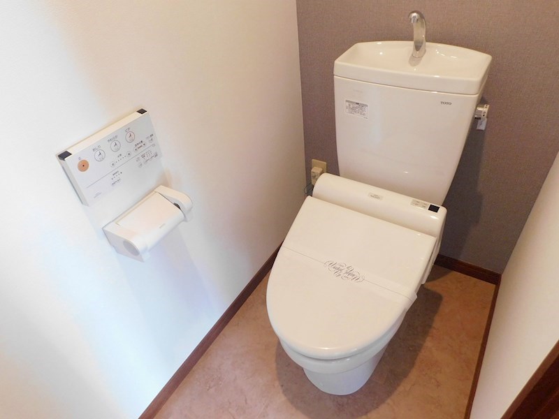 サンシャイン十番館.曽根 トイレ
