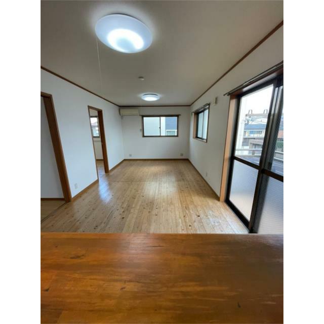 プチメゾン茶屋町Ⅰ リビング