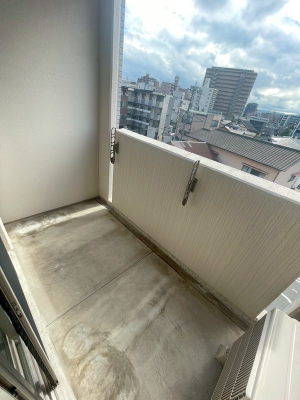 ファミール小倉北 ※同タイプの部屋の写真です。実際は反転します。